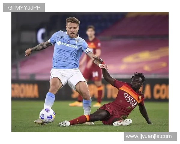 世界级足球球星过人技巧大揭秘精彩瞬间解析与技巧展示 世界级足球球星过人技巧大揭秘精彩瞬间解析与技巧展示