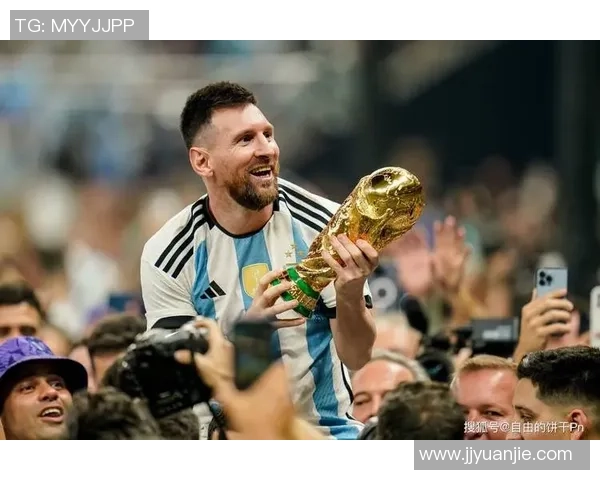 戴帽踢足球的球星有哪些他们的帽子背后隐藏着怎样的故事