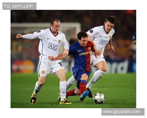 球星踢足球精准度分析：如何通过技术与训练提升射门命中率